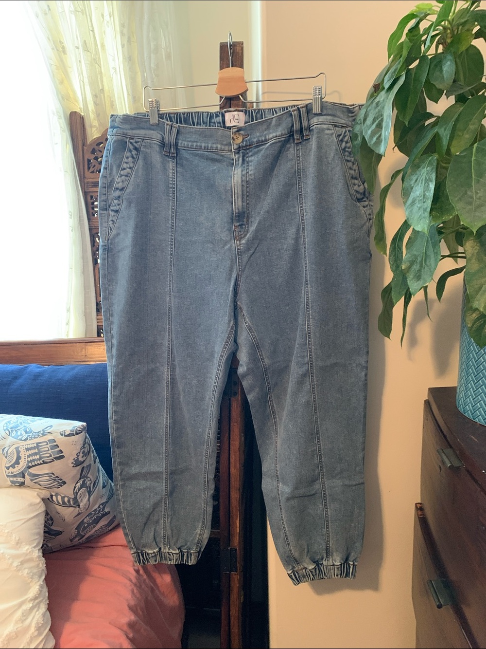 DC Men's Relaxed Denim Joggers - Blue